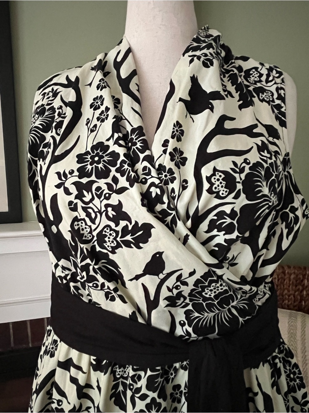 Folter Woodland Damask Dress | Stag & Bird Print | 100% Cotton | 2X - Picture 3 of 11